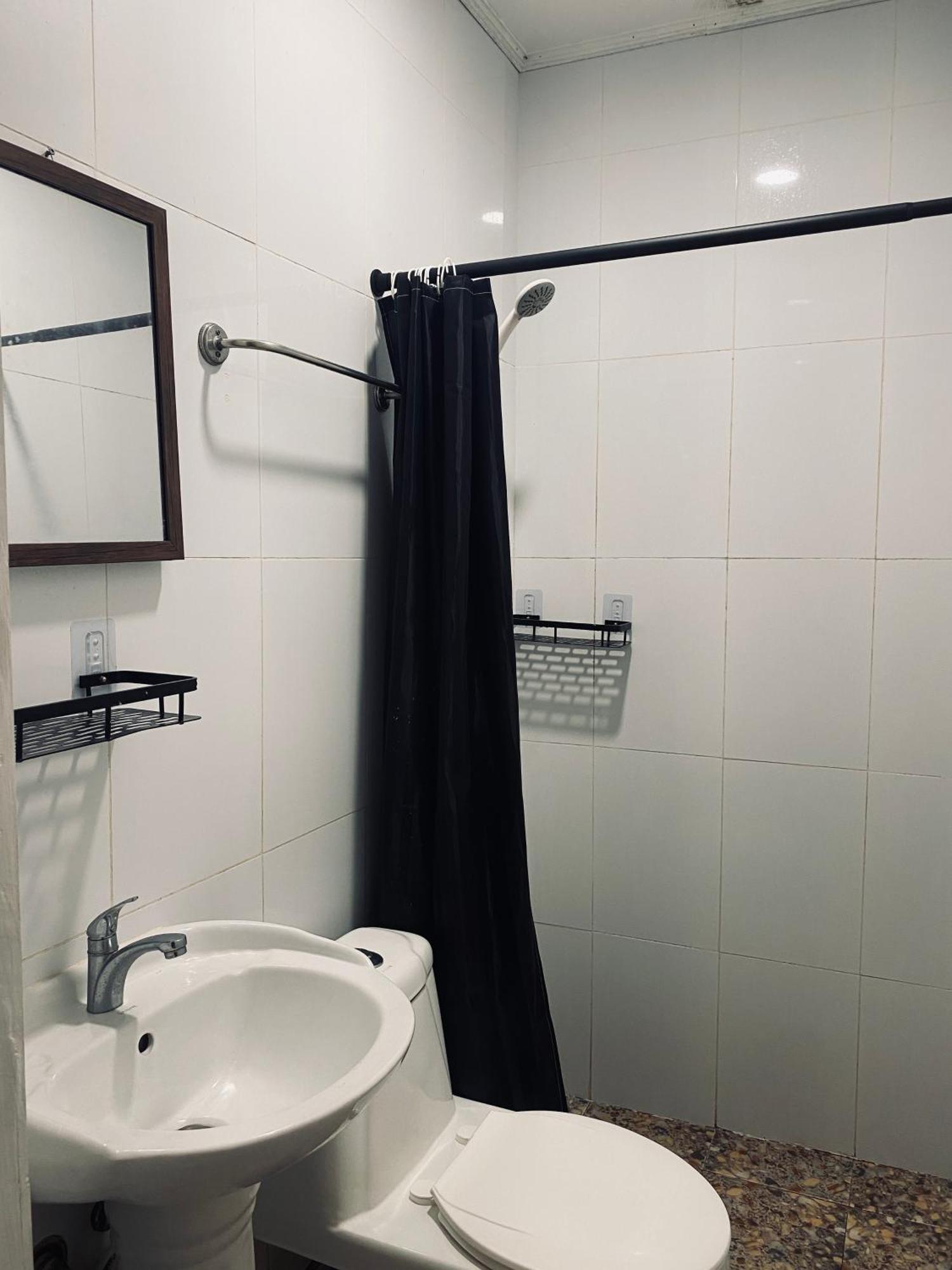 Lakayo Hillside Apartelle San Juan  Dış mekan fotoğraf