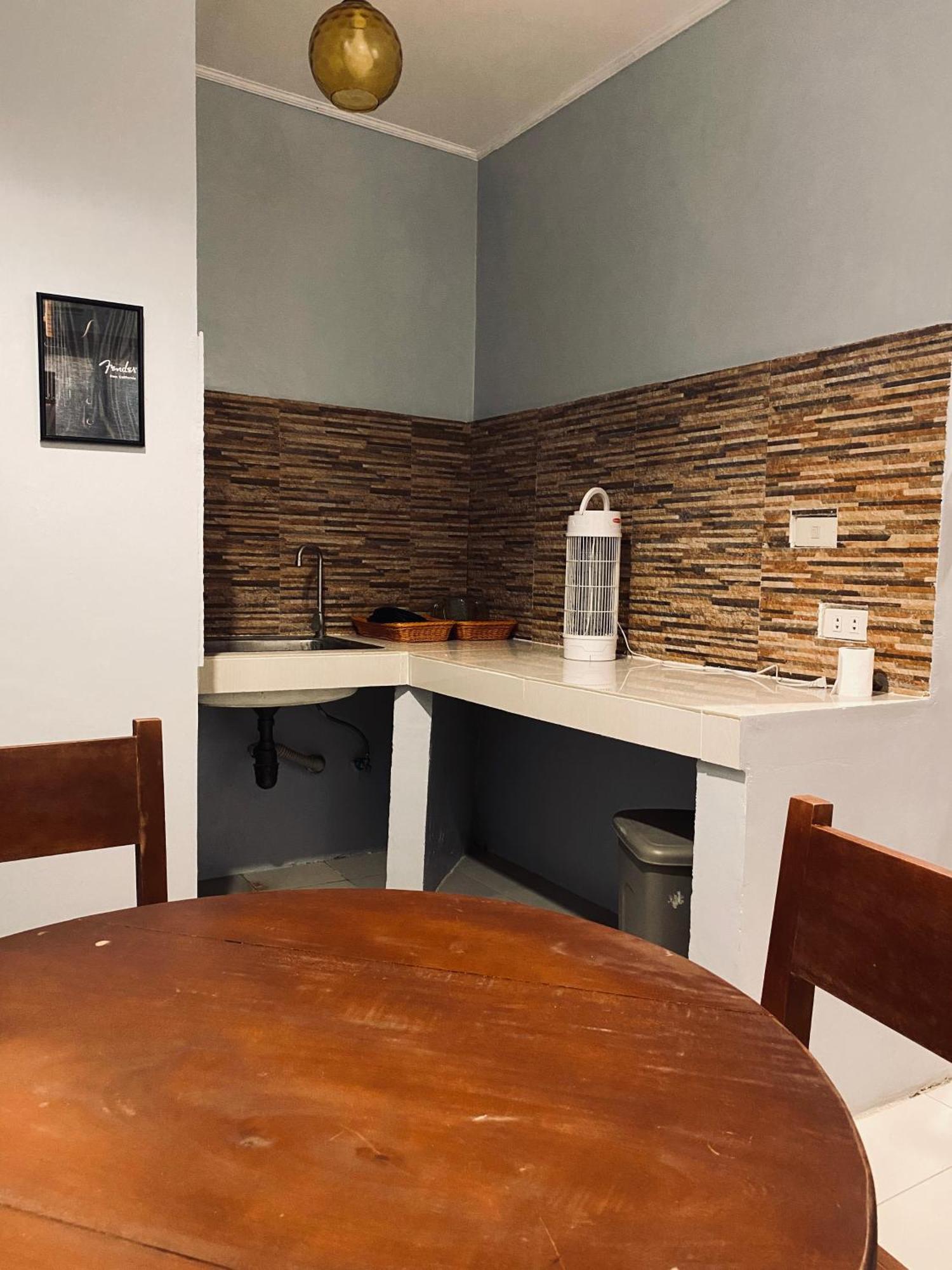 Lakayo Hillside Apartelle San Juan  Dış mekan fotoğraf